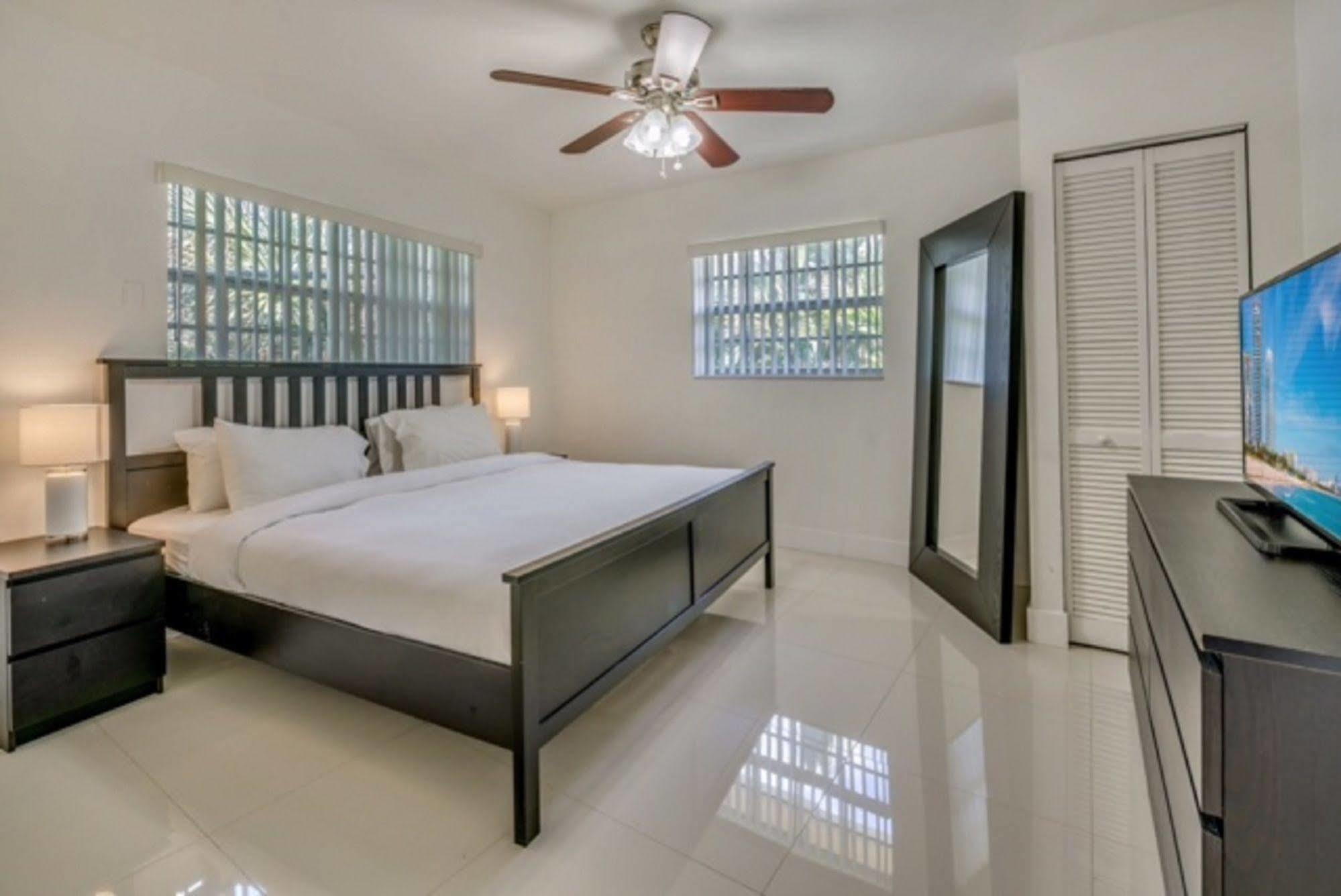 Luna Paradise By The Sea Lejlighedshotel Lauderdale-by-the-Sea Eksteriør billede